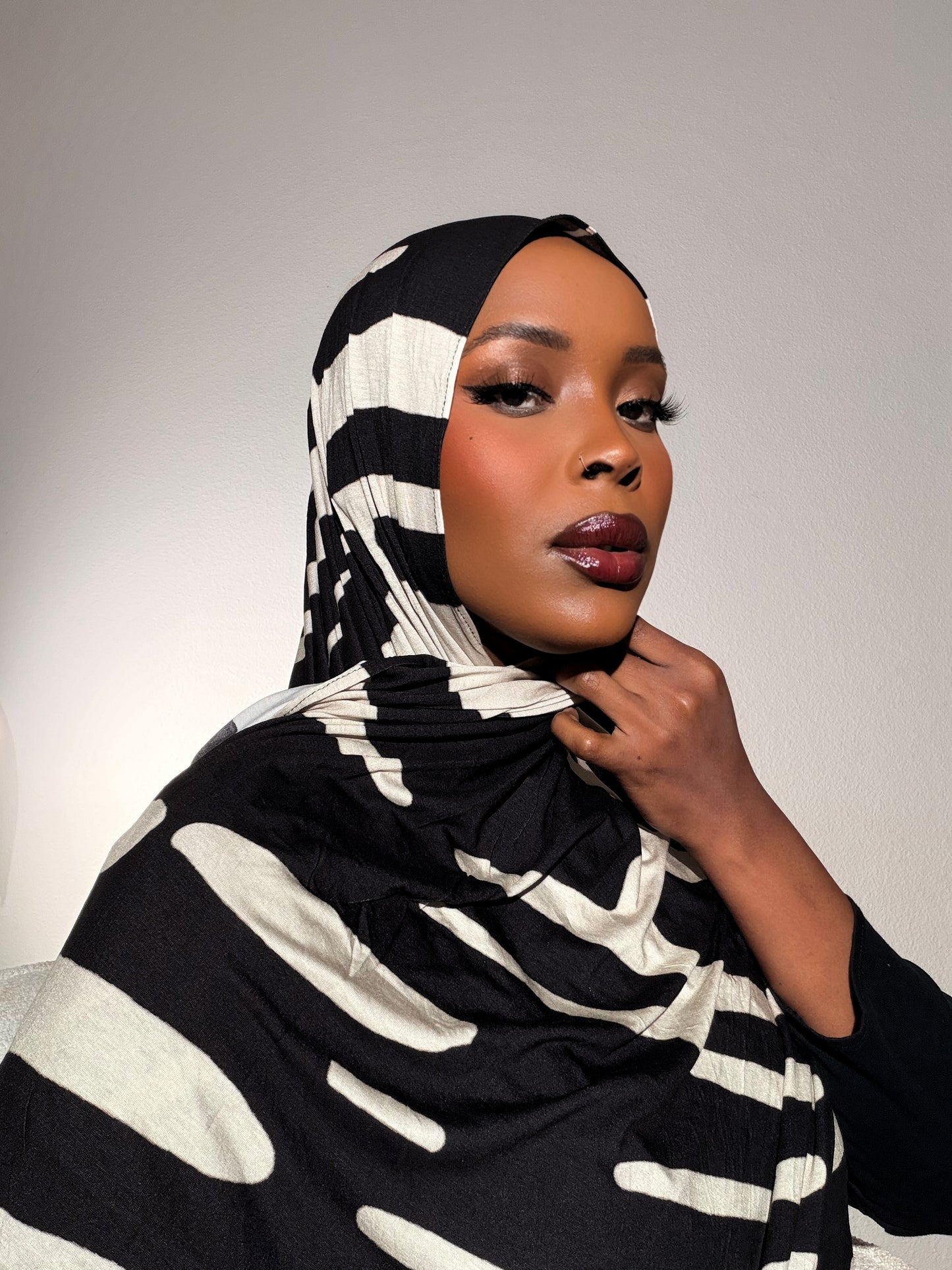 Ivory Noir Jersey Hijab